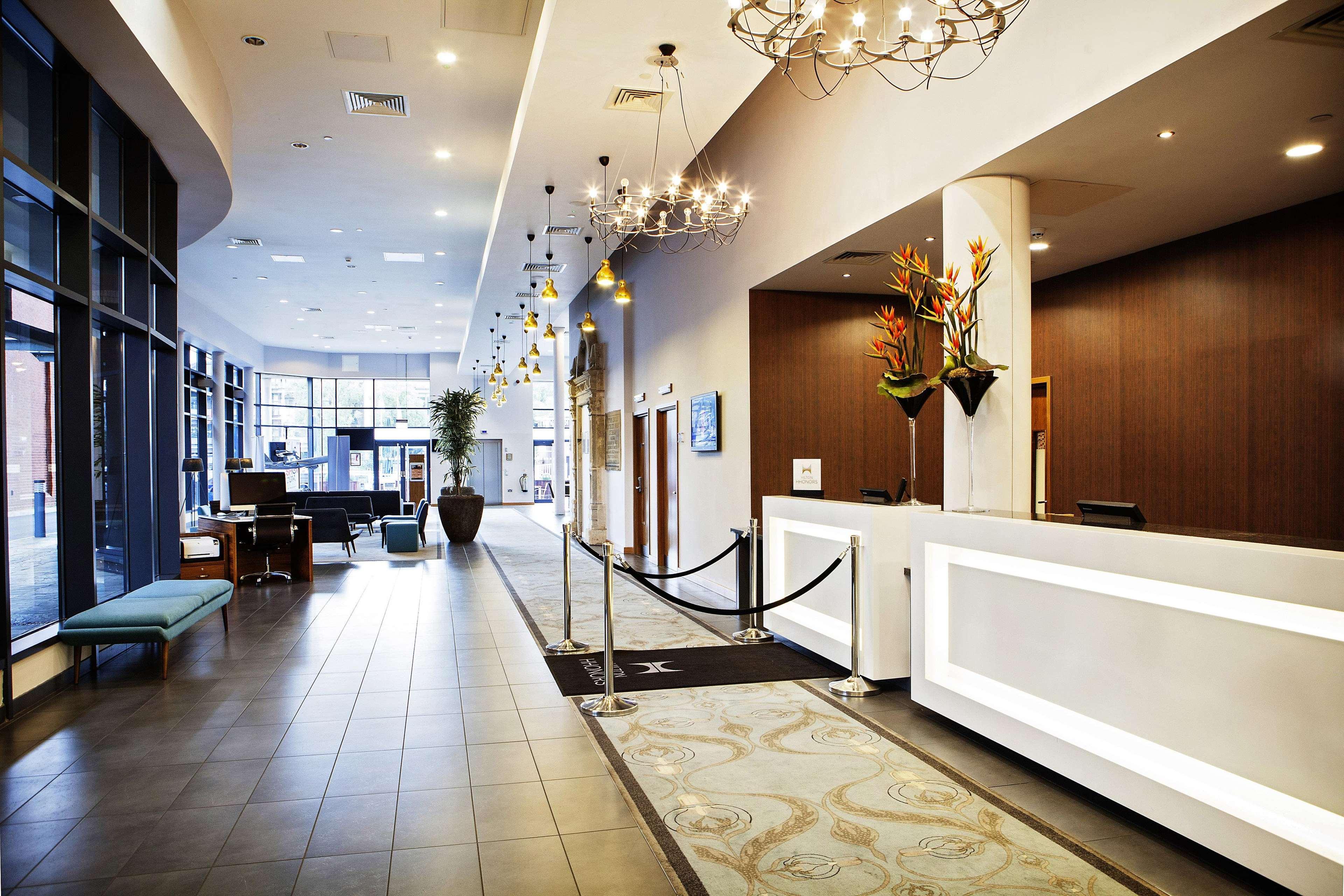 Doubletree By Hilton Lincoln Exterior foto