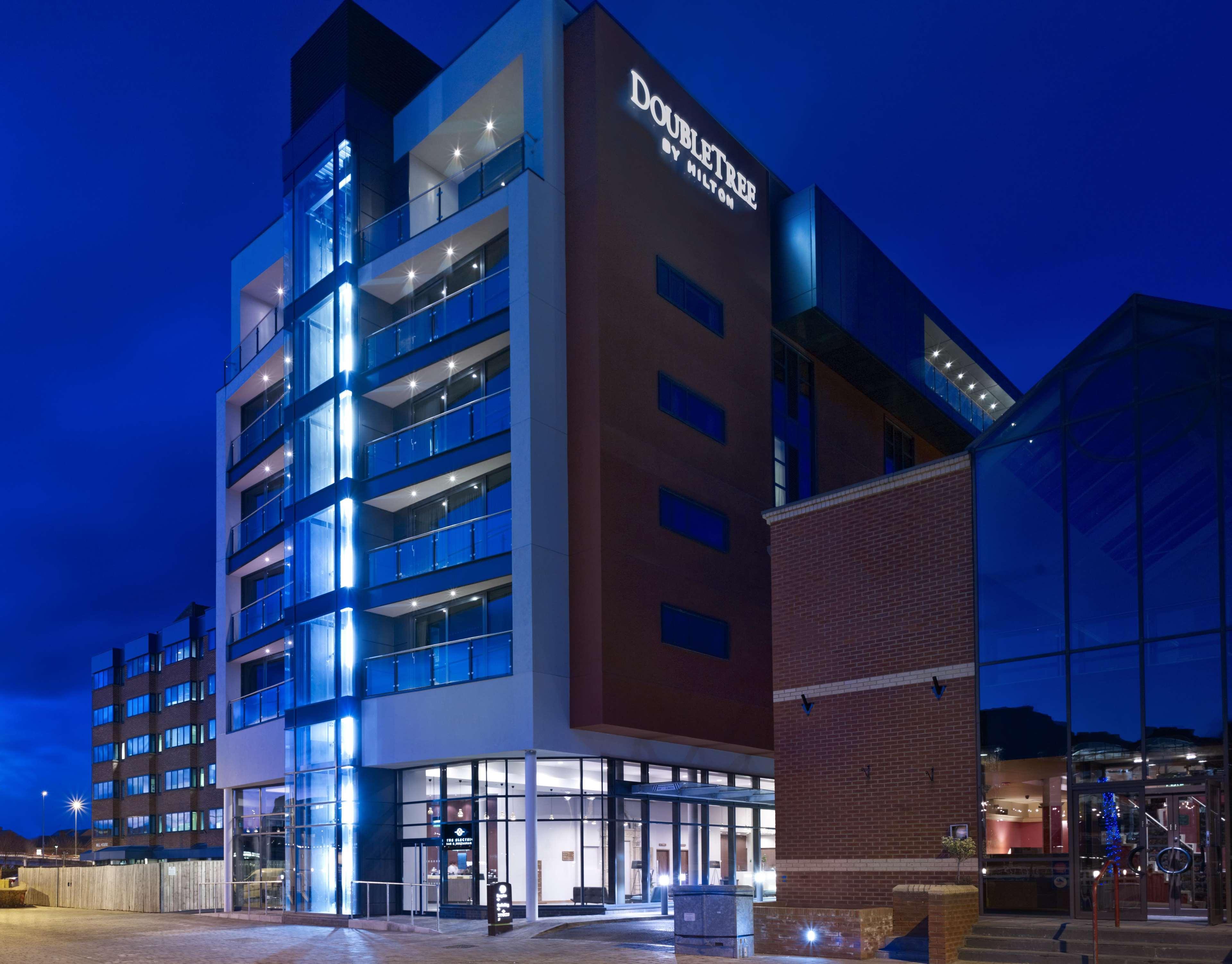 Doubletree By Hilton Lincoln Exterior foto