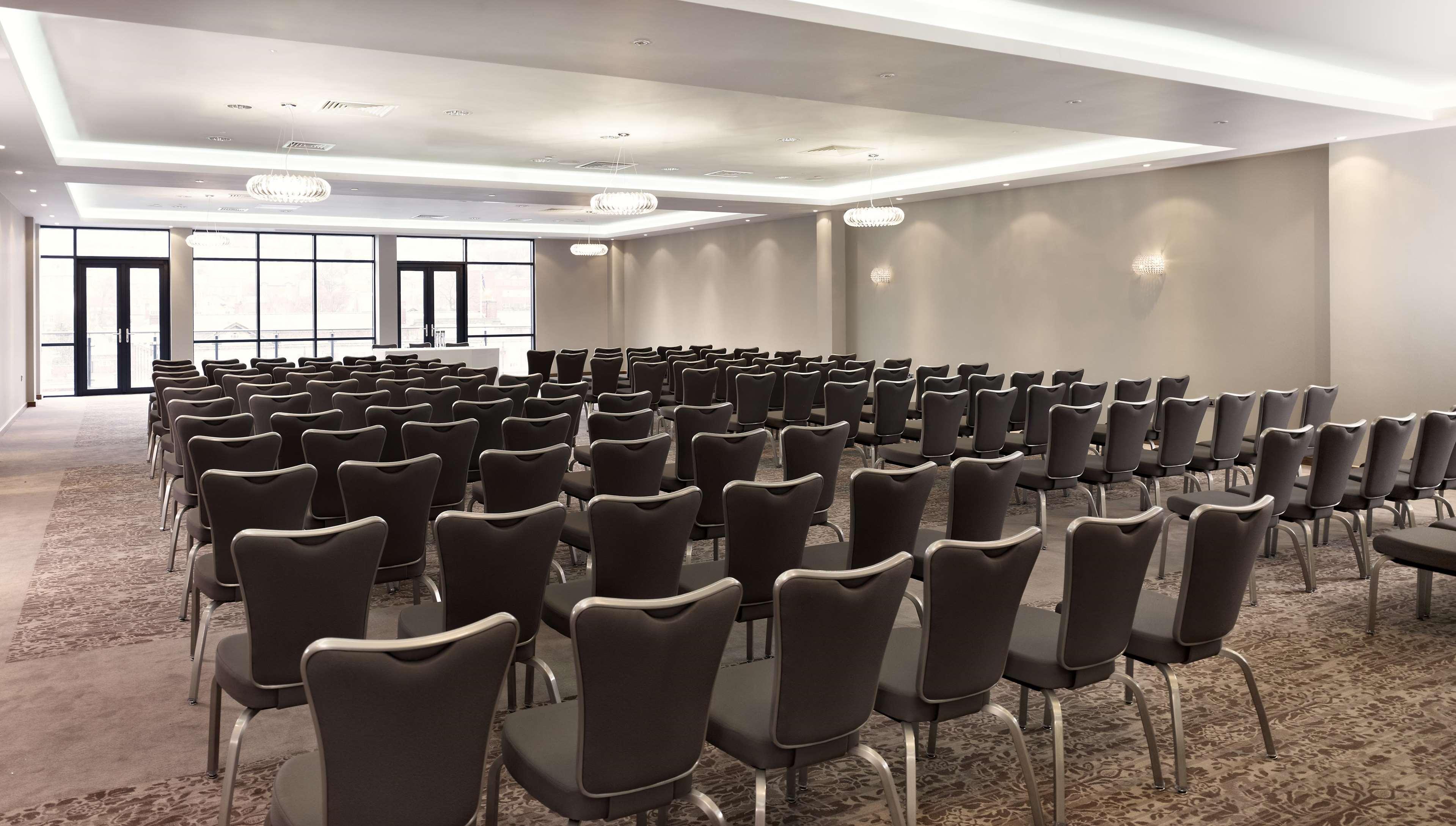 Doubletree By Hilton Lincoln Negócio foto