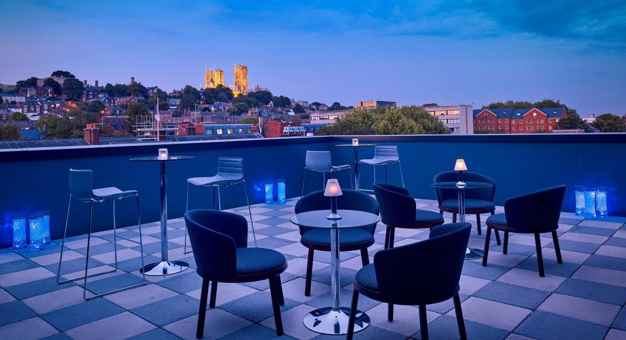 Doubletree By Hilton Lincoln Exterior foto