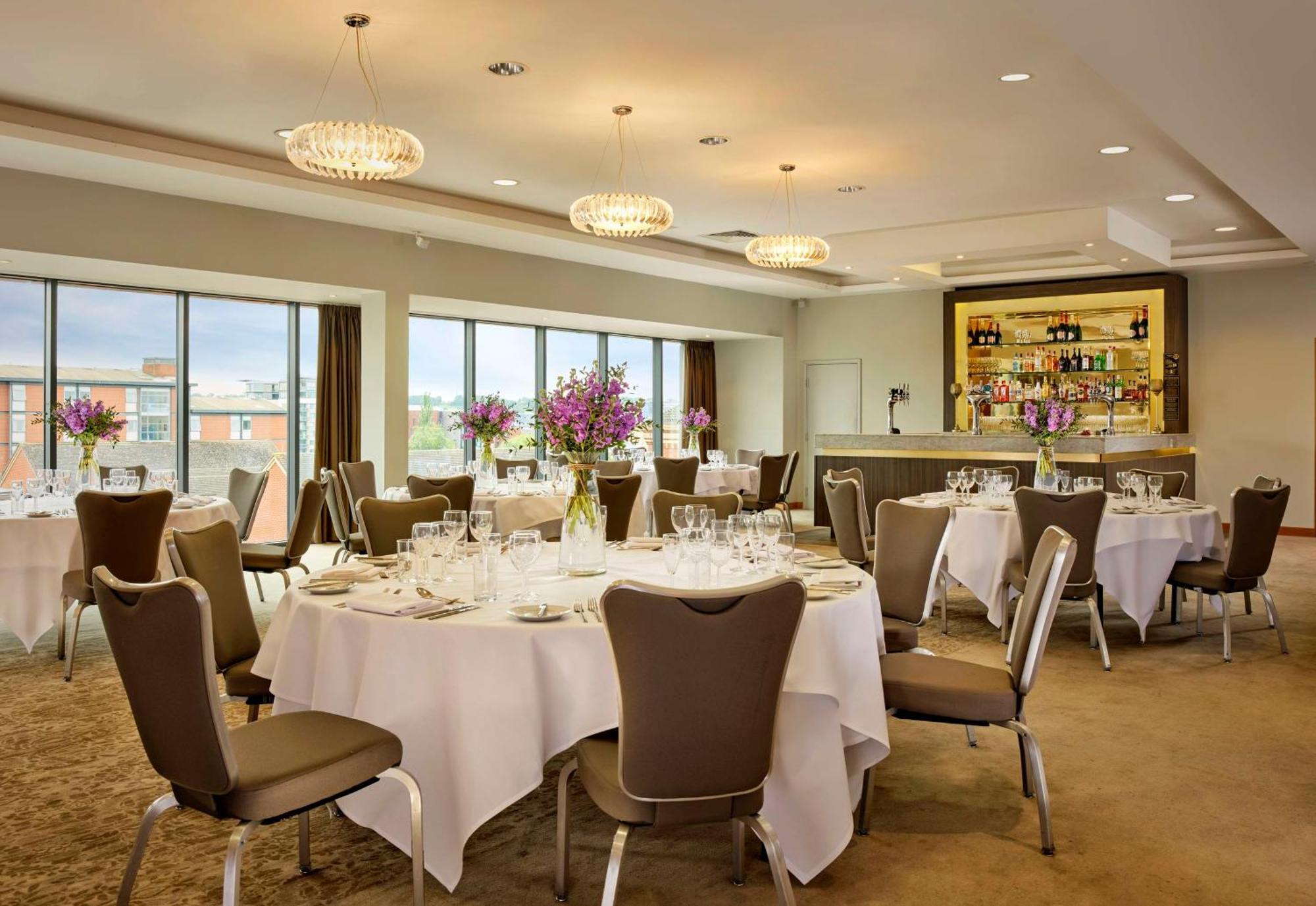 Doubletree By Hilton Lincoln Exterior foto