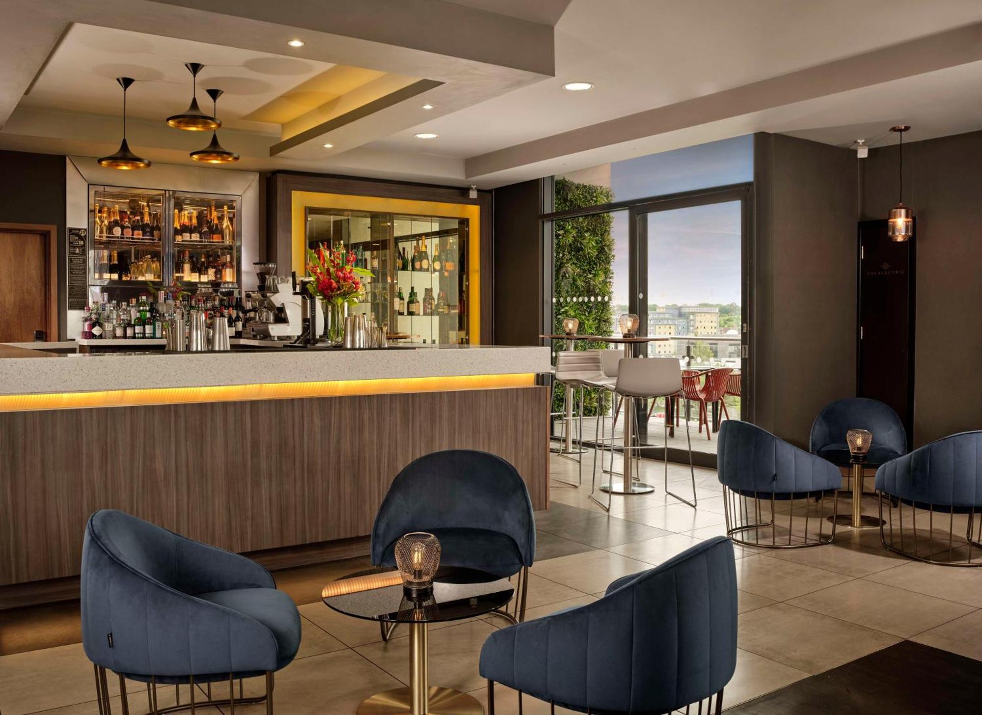 Doubletree By Hilton Lincoln Exterior foto
